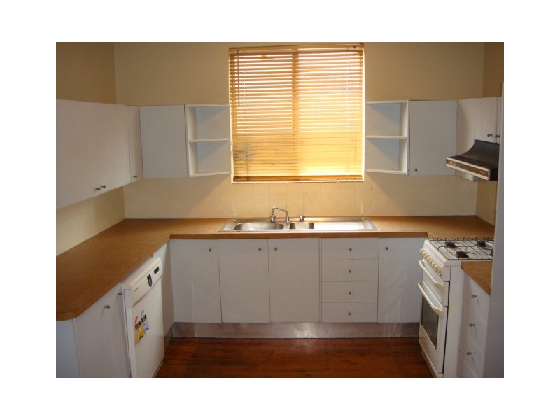 9 Foreman Street, Tempe NSW 2044