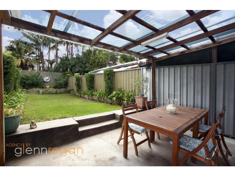 11 Lackey Street, St Peters NSW 2044