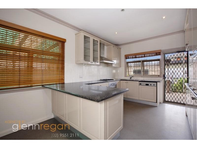 21 Brooklyn Street, Tempe NSW 2044