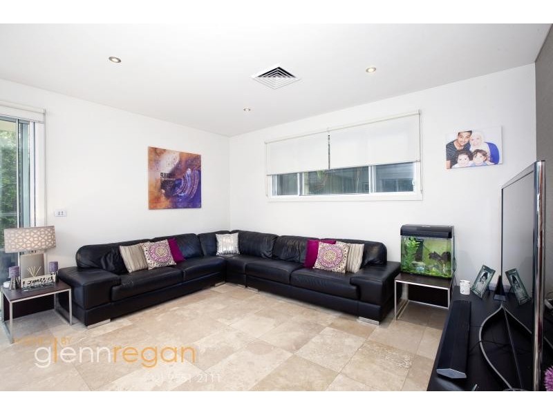 10 Way Street, Tempe NSW 2044