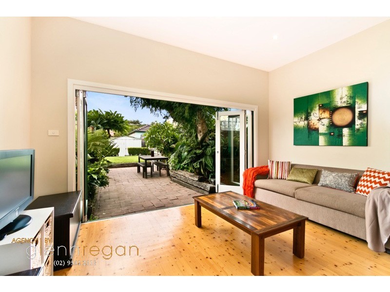 42 Brown Street, St Peters NSW 2044