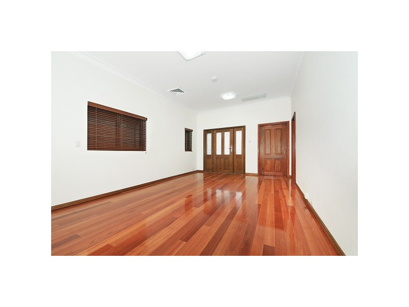 7 Central Avenue, Marrickville NSW 2204