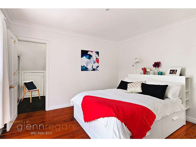 9 Florence Street, St Peters NSW 2044