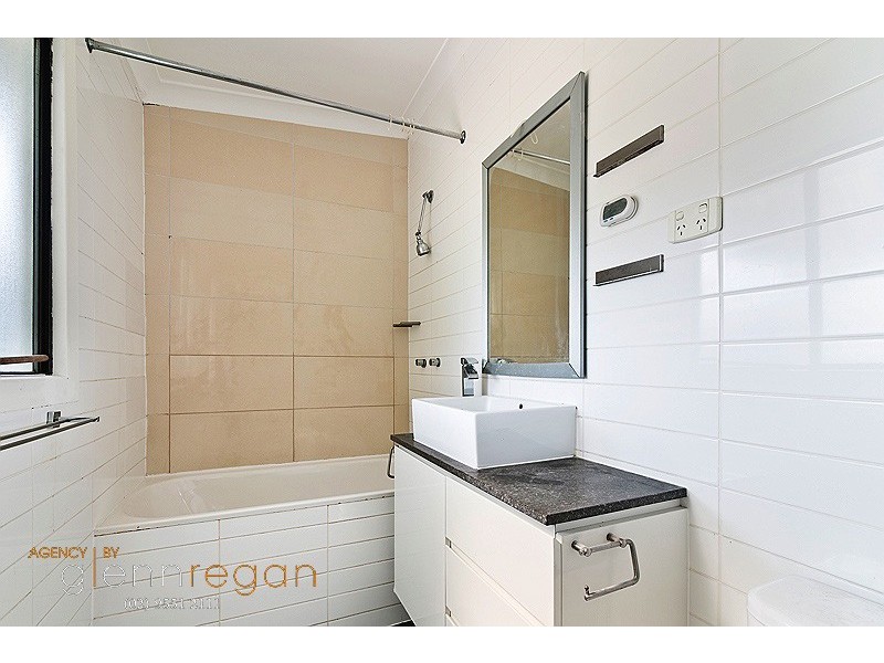 9 Foreman street, Tempe NSW 2044