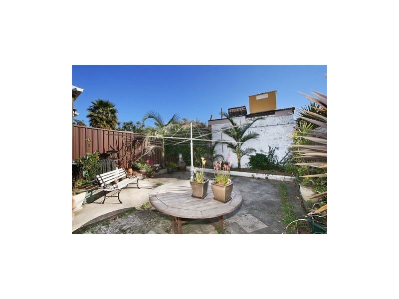 34 Sutherland Street, St Peters NSW 2044