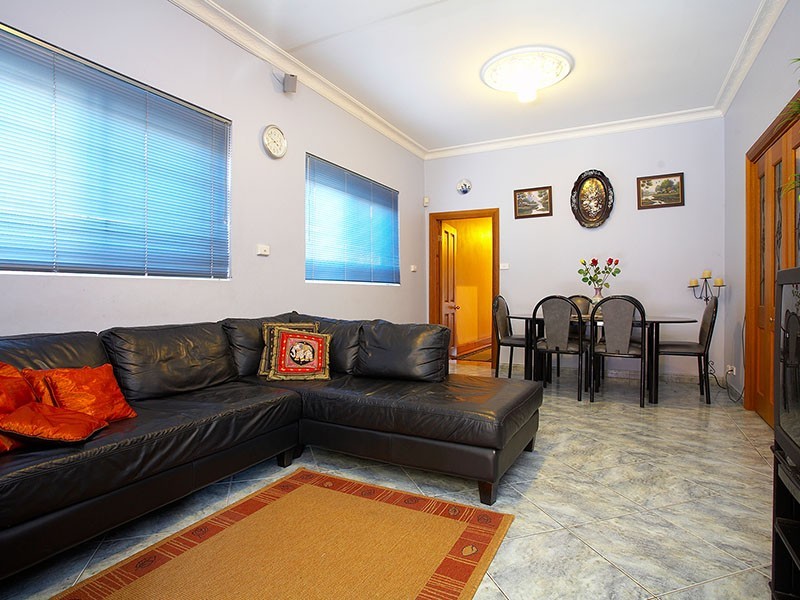 35 Victoria Road, Marrickville NSW 2204