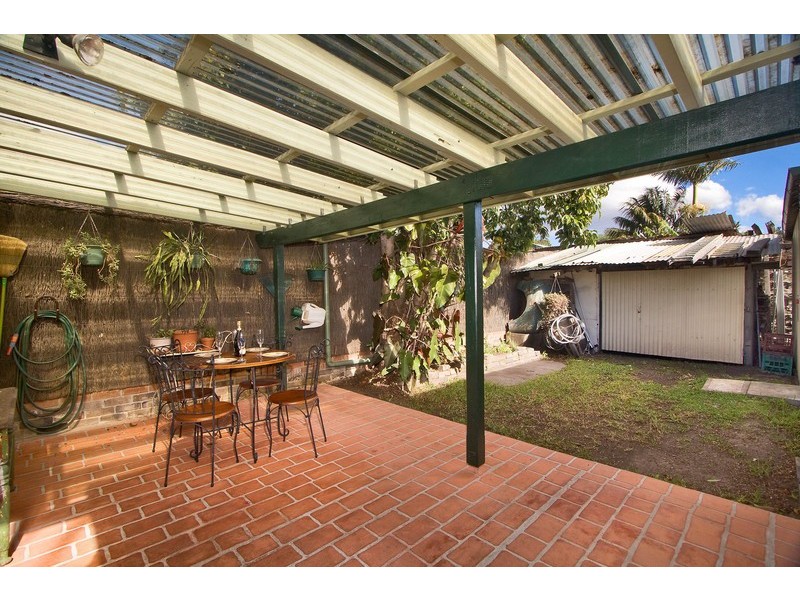 24 Alfred Street, St Peters NSW 2044