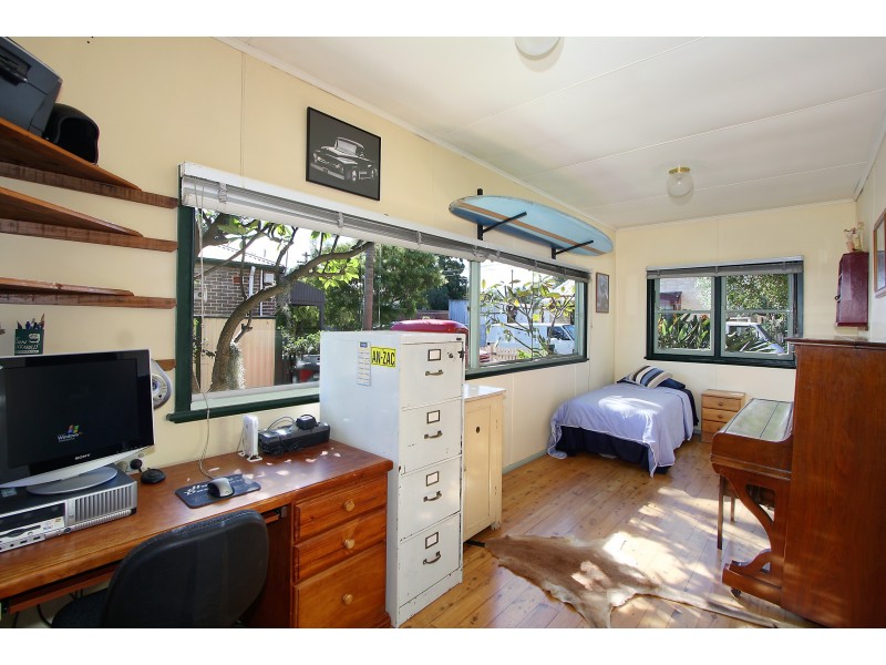 24 Alfred Street, St Peters NSW 2044