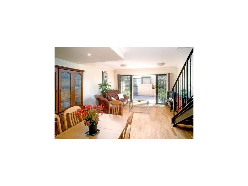 2/581 Anzac Parade, Maroubra NSW 2035