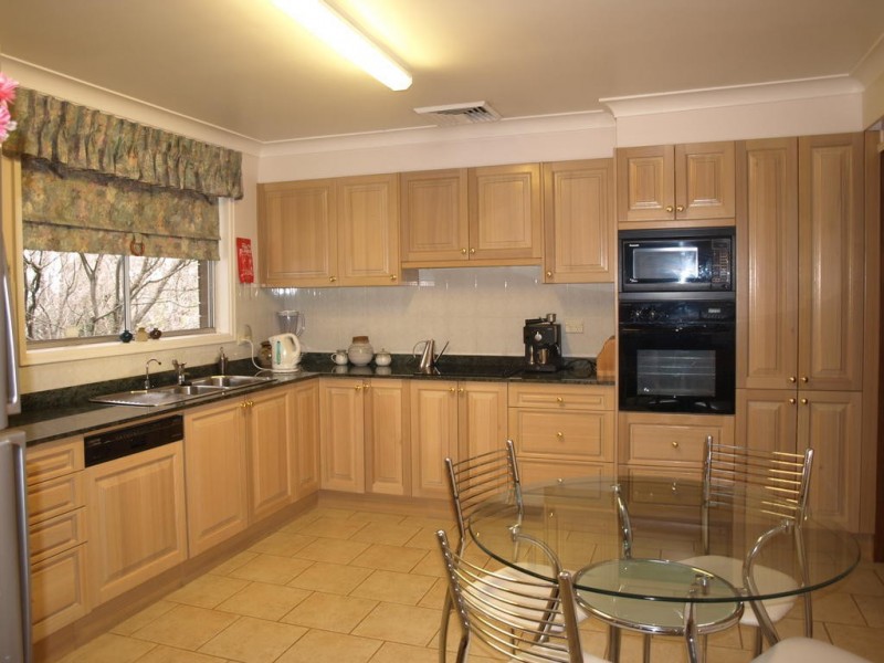 13 Lochinvar parade, Carlingford NSW 2118