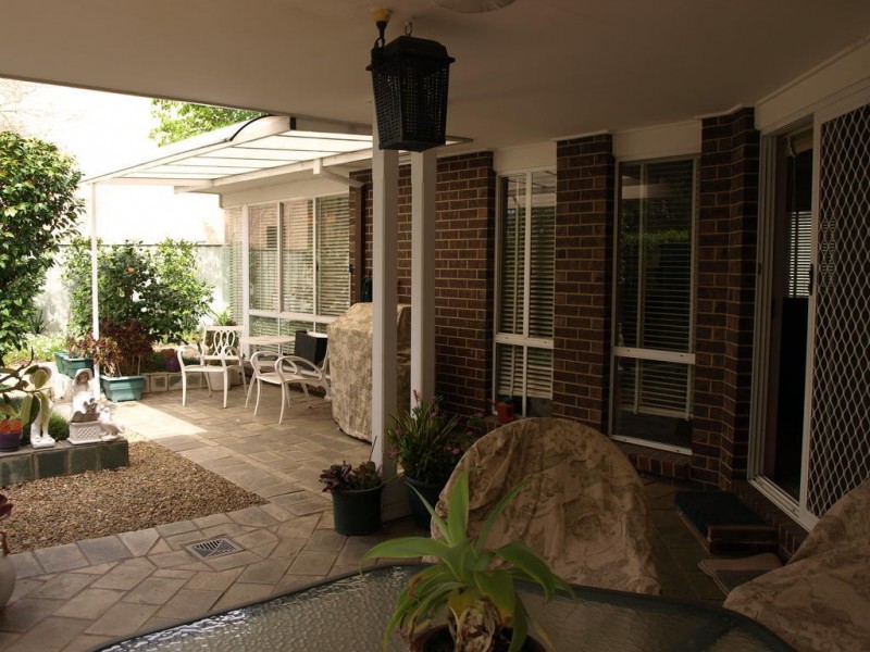 4 Cressy av, Beaumont Hills NSW 2155