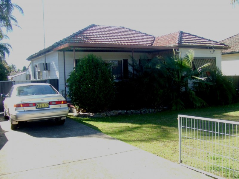 115 CARPENTER, Colyton NSW 2760