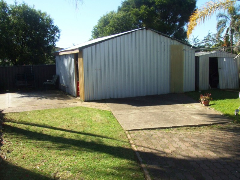 115 CARPENTER, Colyton NSW 2760