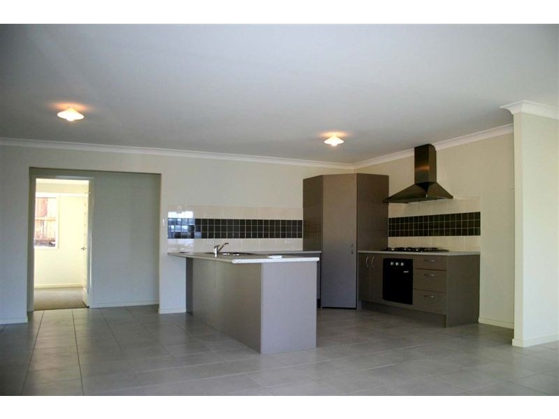 Glass House Mountains QLD 4518