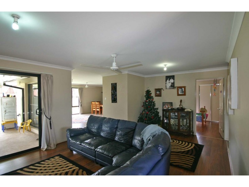 18 Coolamon Crescent, Beerwah QLD 4519