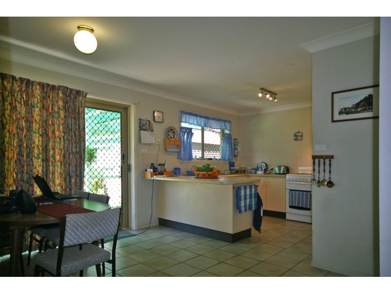 9 Mellumview Drive, Beerwah QLD 4519