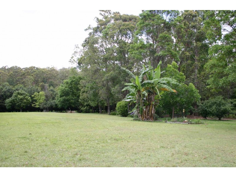 297 Coonowrin Road, Glass House Mountains QLD 4518