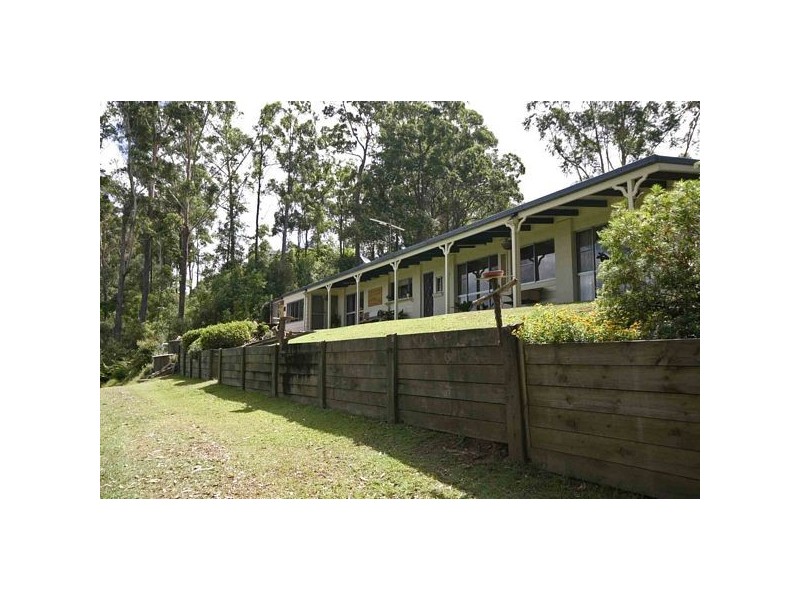 208 Storrs Road, Peachester QLD 4519