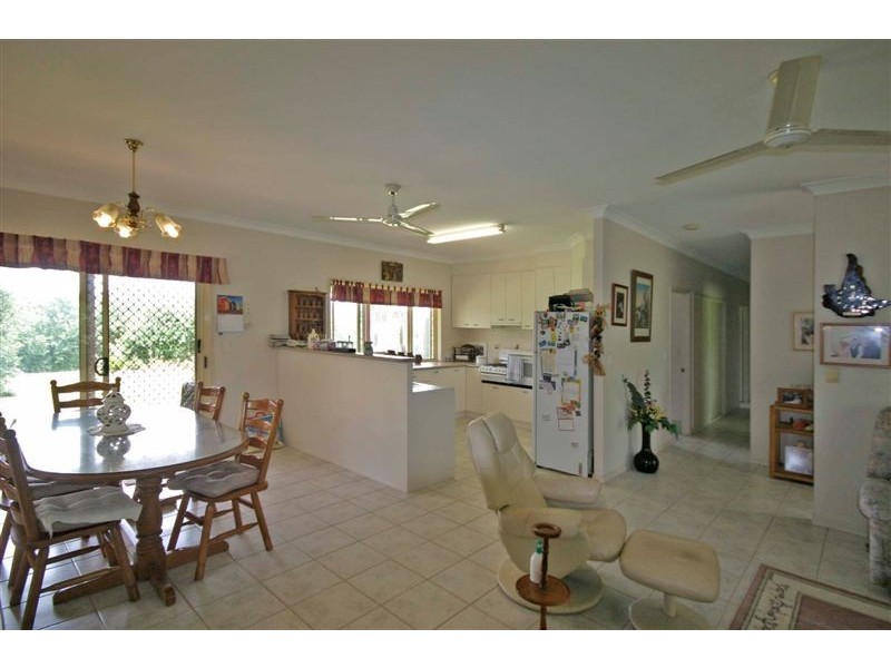 84 Reserve Lane, Peachester QLD 4519
