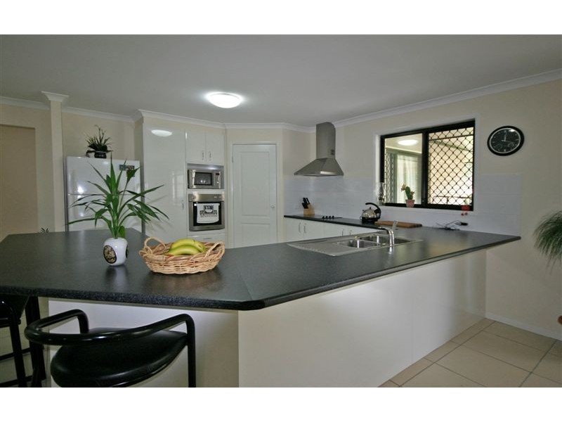 67 Shaws Road, Beerwah QLD 4519