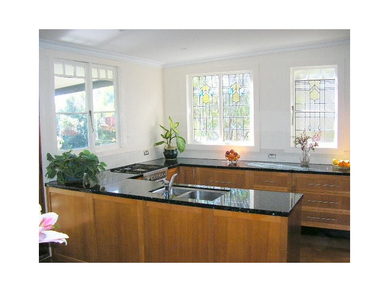 12 ARTHUR STREET, Fairlight NSW 2094