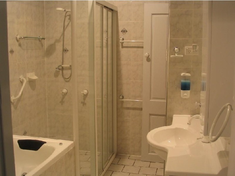 5 Burdett, Blacktown NSW 2148