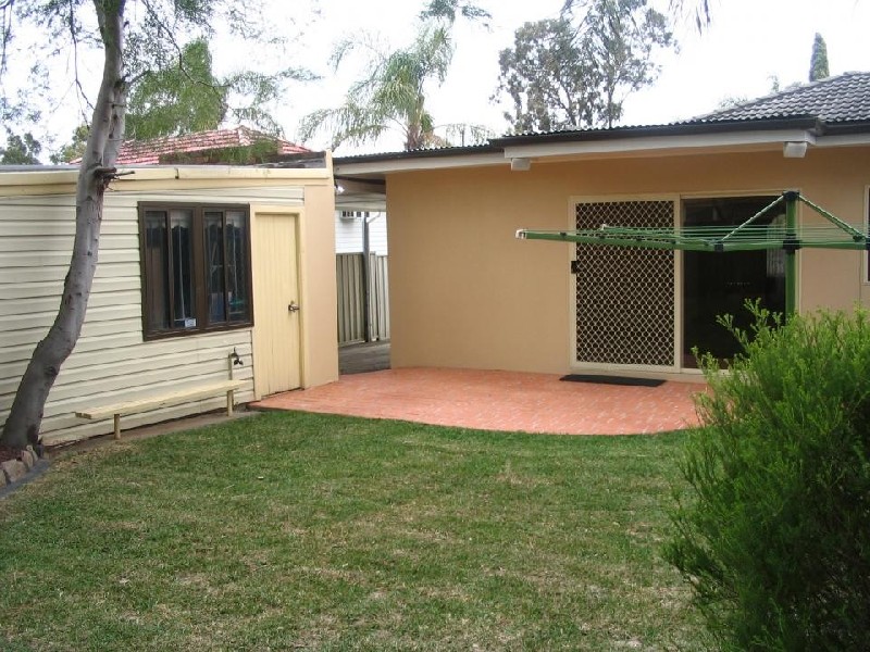 5 Burdett, Blacktown NSW 2148