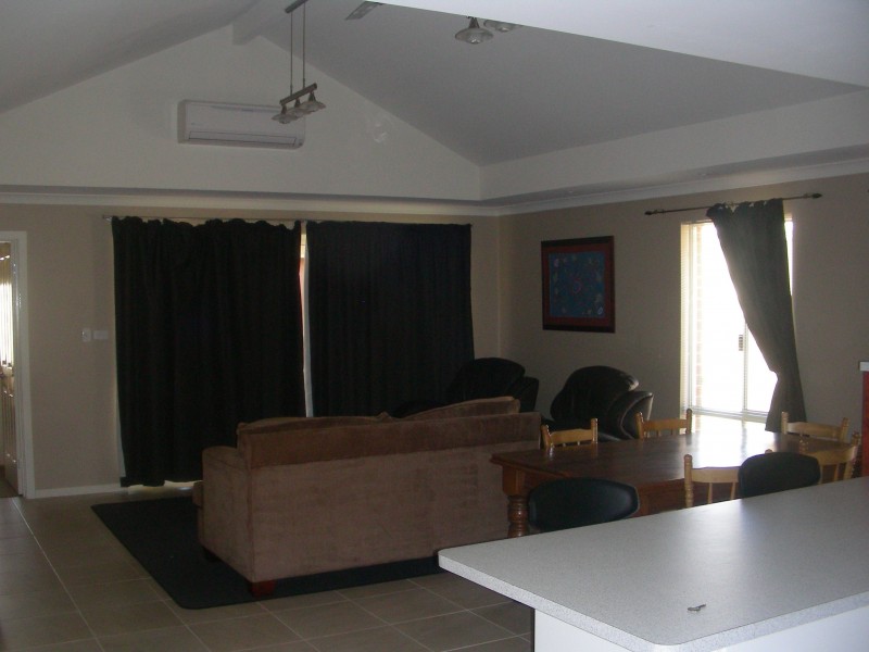239 Dalyellup Boulevarde, Dalyellup WA 6230