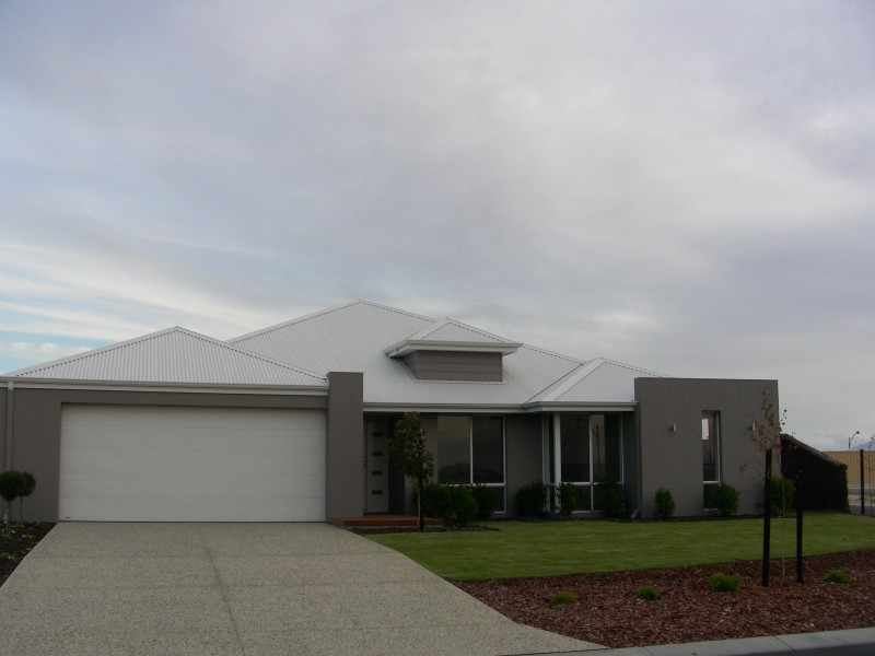 11 Katinka Street, Dalyellup WA 6230