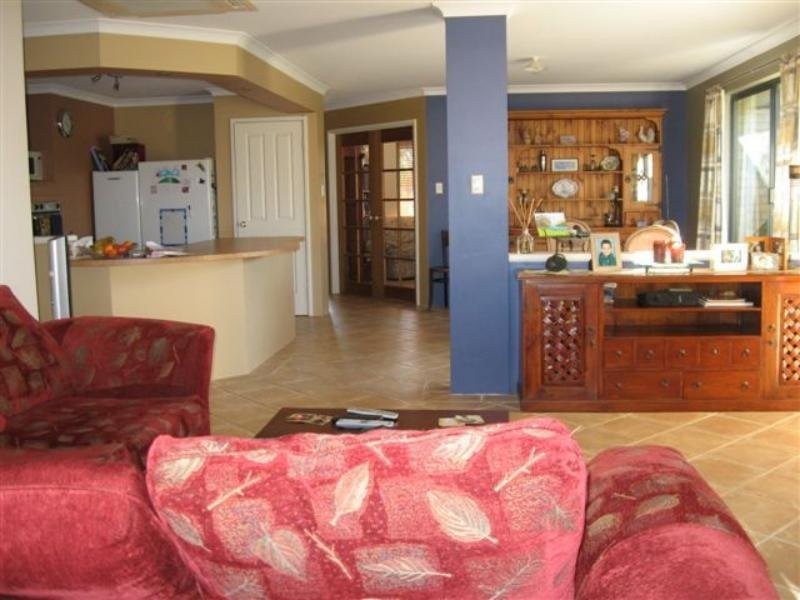 13 Janjin Road, Dalyellup WA 6230