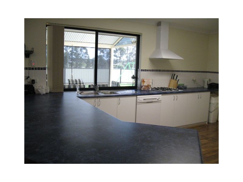 33 Salmon Gums Retreat, Donnybrook WA 6239