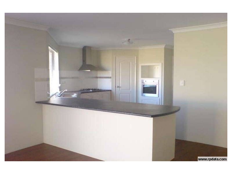 4 Binar Way, Dalyellup WA 6230