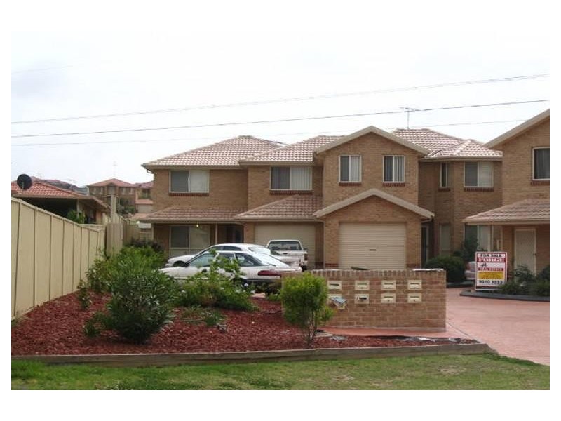 6/10  Bicheno, West Hoxton NSW 2171