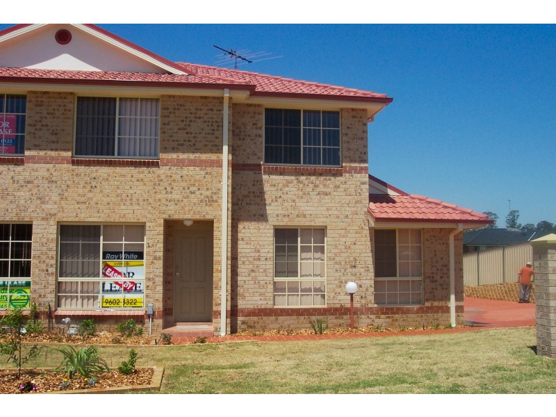 3/154-156 Leacocks Lane, Casula NSW 2170