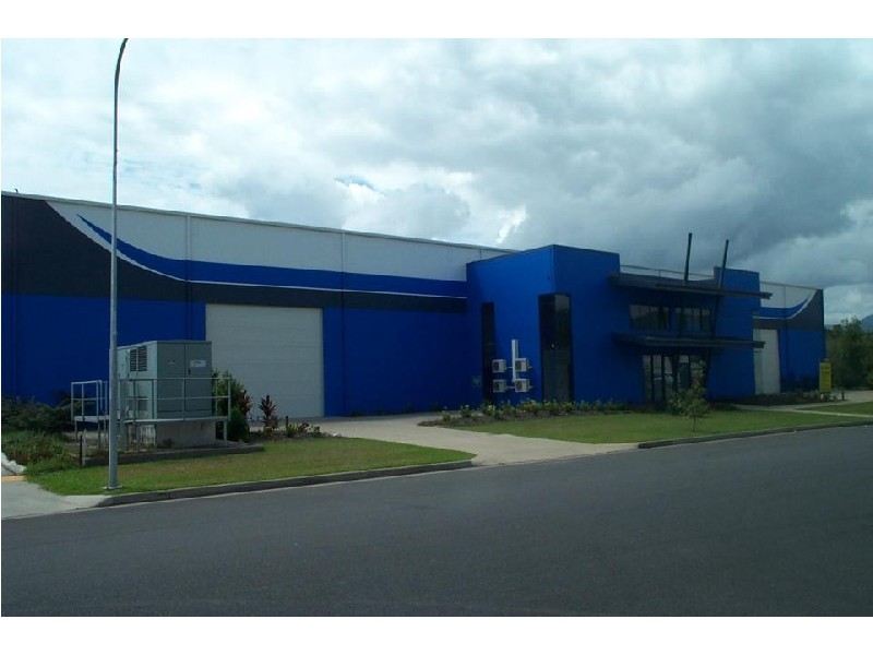 12 Hollingsworth Street, Cairns QLD 4870