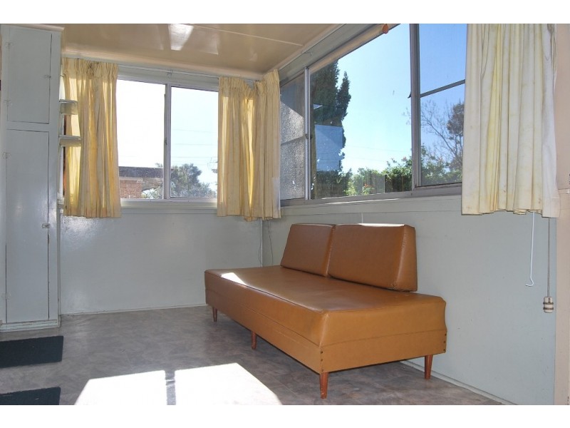 27 Charles Road, Fernhill NSW 2519