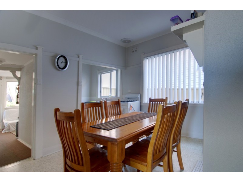 114 First Avenue North, Warrawong NSW 2502