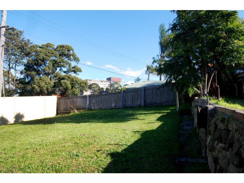 114 First Avenue North, Warrawong NSW 2502