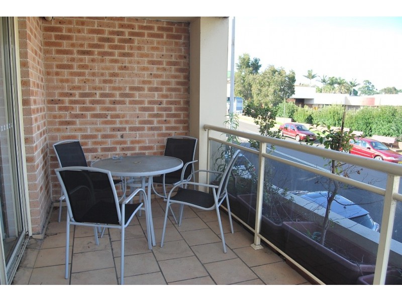 2/267 Princes Highway, Corrimal NSW 2518