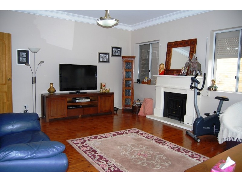 1/47 Rowland Avenue, Wollongong NSW 2500