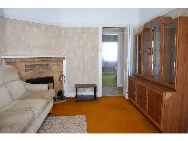 6 Lysaght Street, North Wollongong NSW 2500