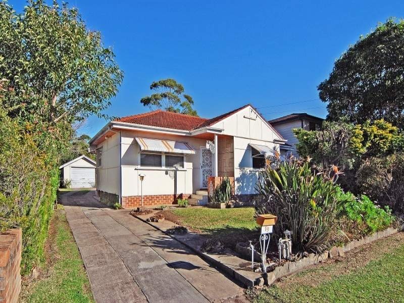 19 Fairy Avenue, Fairy Meadow NSW 2519
