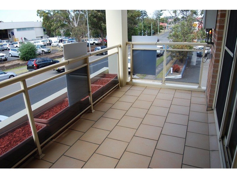 2/267 Princes Highway, Corrimal NSW 2518