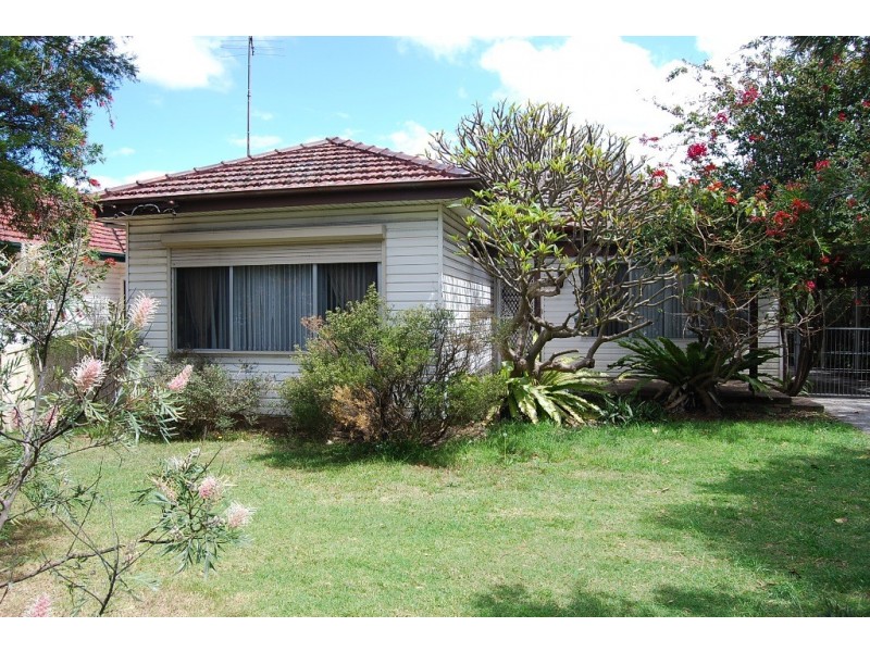 179 The Avenue, Figtree NSW 2525