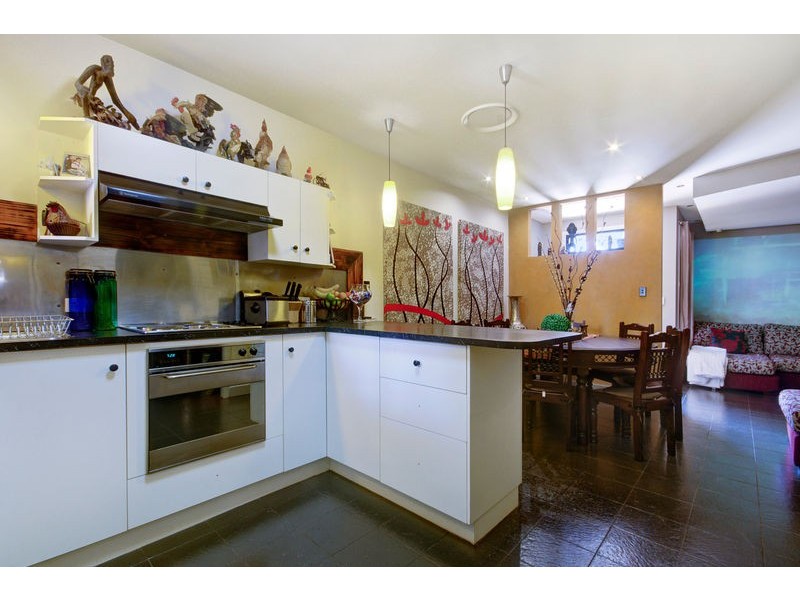 Lake Heights NSW 2502