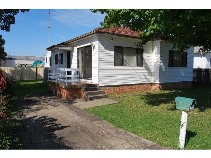 27 Chapman Street, Fairy Meadow NSW 2519
