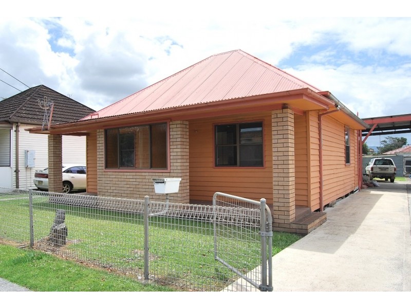 10 Lysaght Street, North Wollongong NSW 2500
