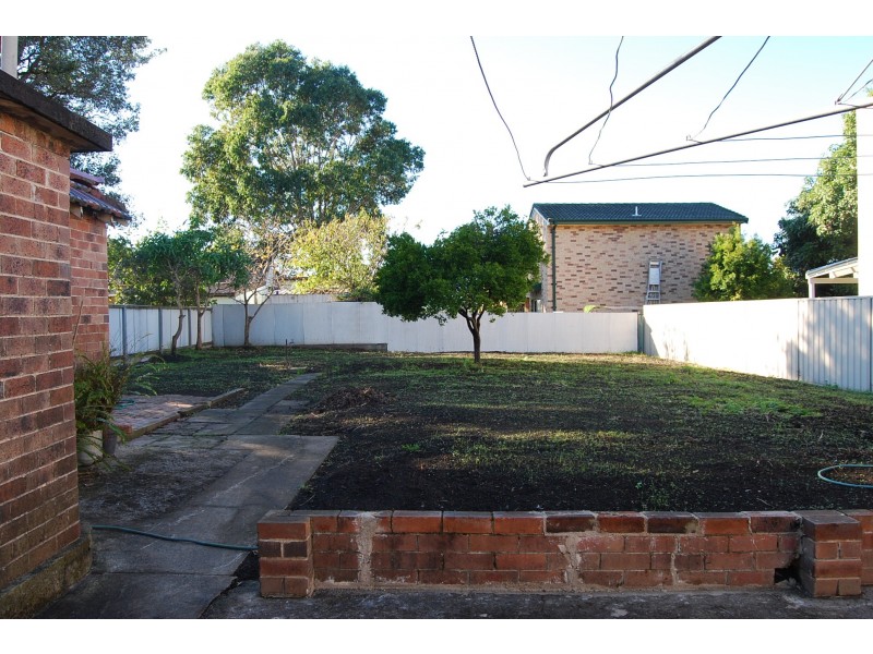 3 Kirton Road, Bellambi NSW 2518