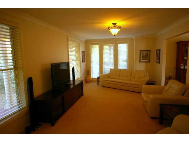 18 Carabeely Place, Harrington Park NSW 2567