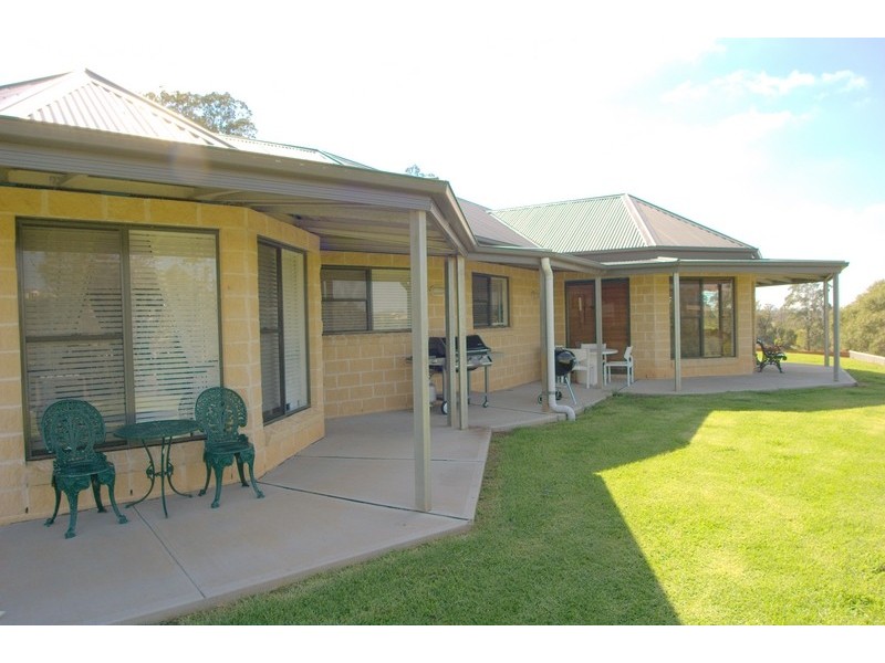 705 Mount Hercules Road, Razorback NSW 2571